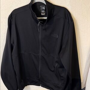 The North Face Men's Classic Black Performance Jacket